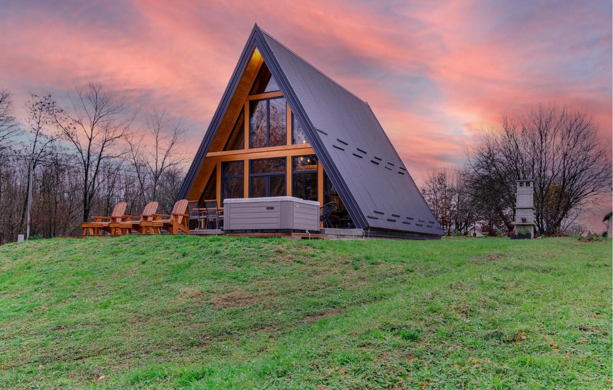 2 Bedroom Beautiful Home In Topusko Exterior foto
